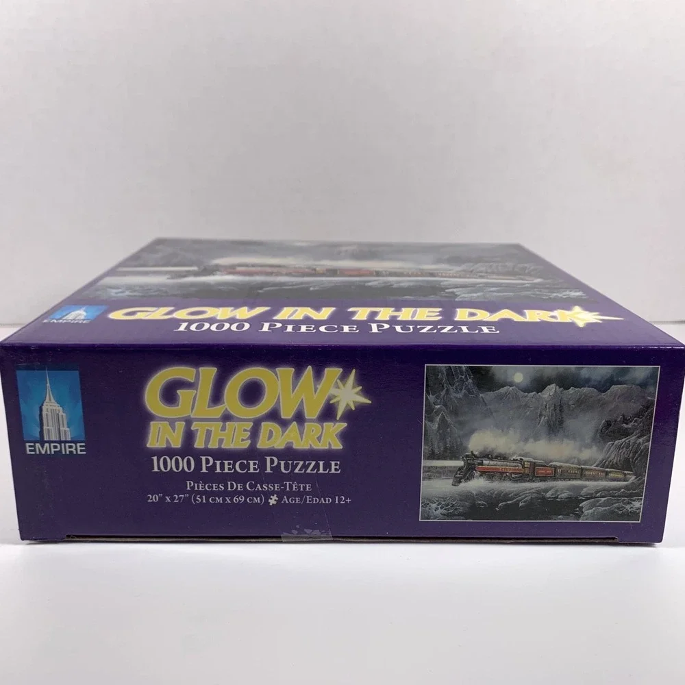 NIB Empire-Canadian Pacific Train 1000pc Glow In The Dark Jigsaw Puzzle - Polar‎